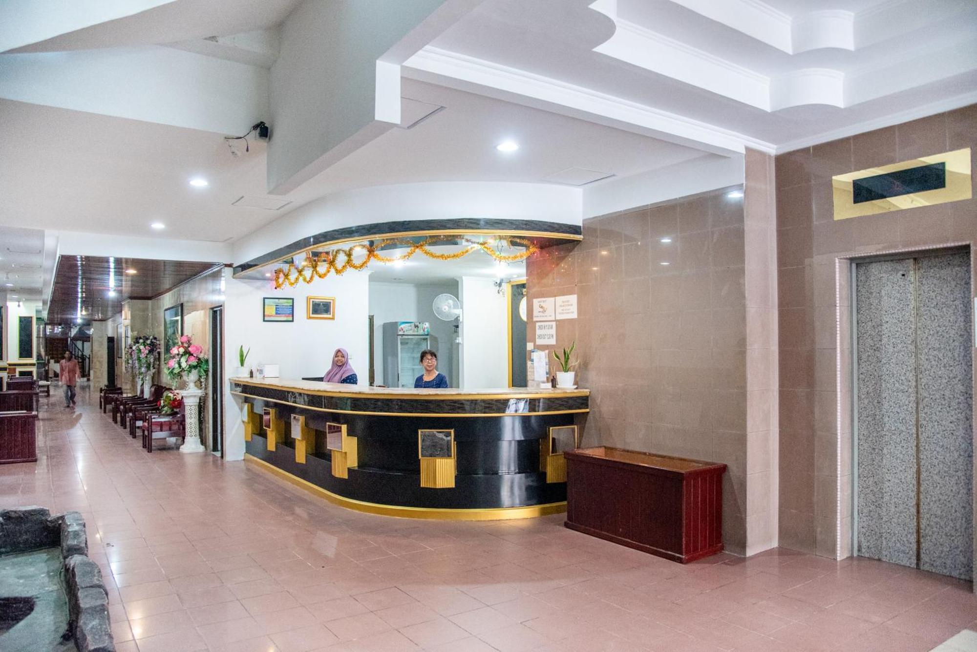 Melin Hotel Tanjungpinang Zewnętrze zdjęcie